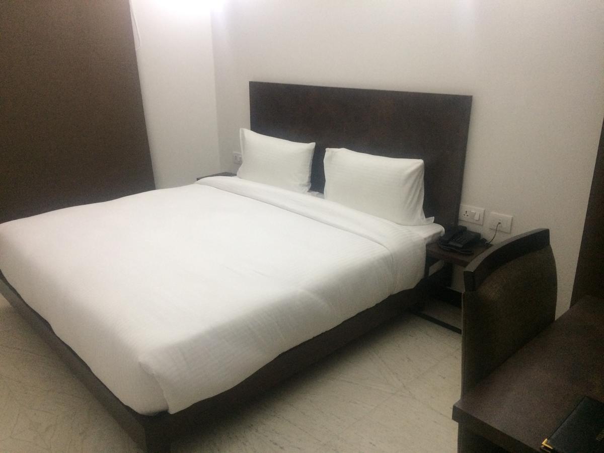 Lords Inn New Delhi Buitenkant foto